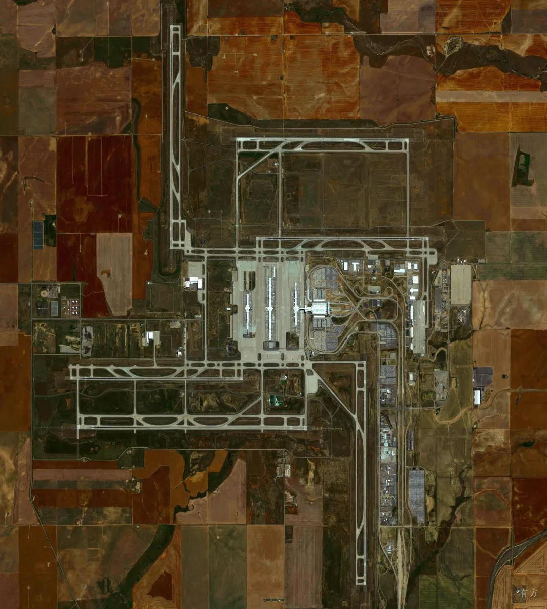 101614587785.jpg